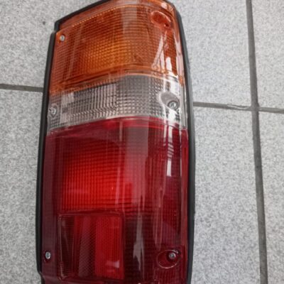 Toyota venture tail light